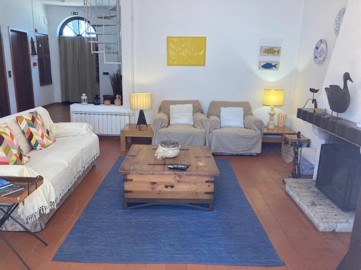 Moradia No Pinhal Com Piscina - Espaco E Privacidade Para As Suas Ferias! Sintra Ngoại thất bức ảnh